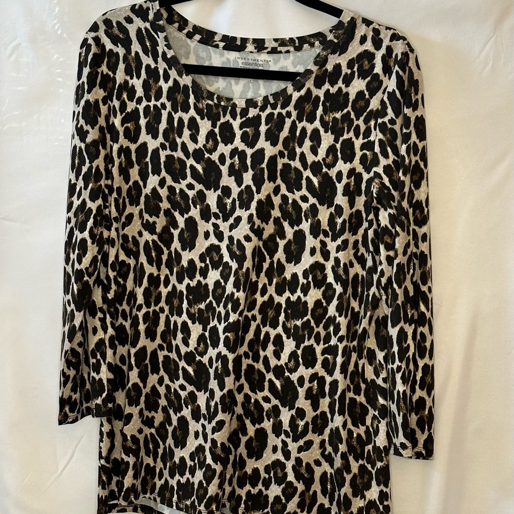 Investments Women’s 3/4 sleeve blouse
